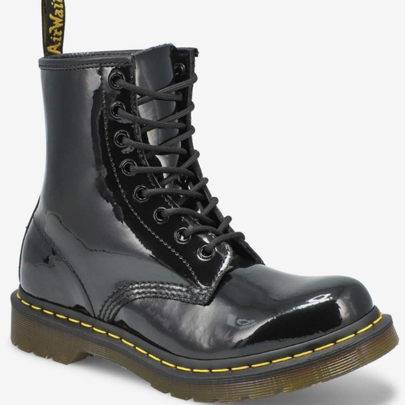 Dr. Martens Shoes - Dr Martens 1460 W black patent leather boots Euc
